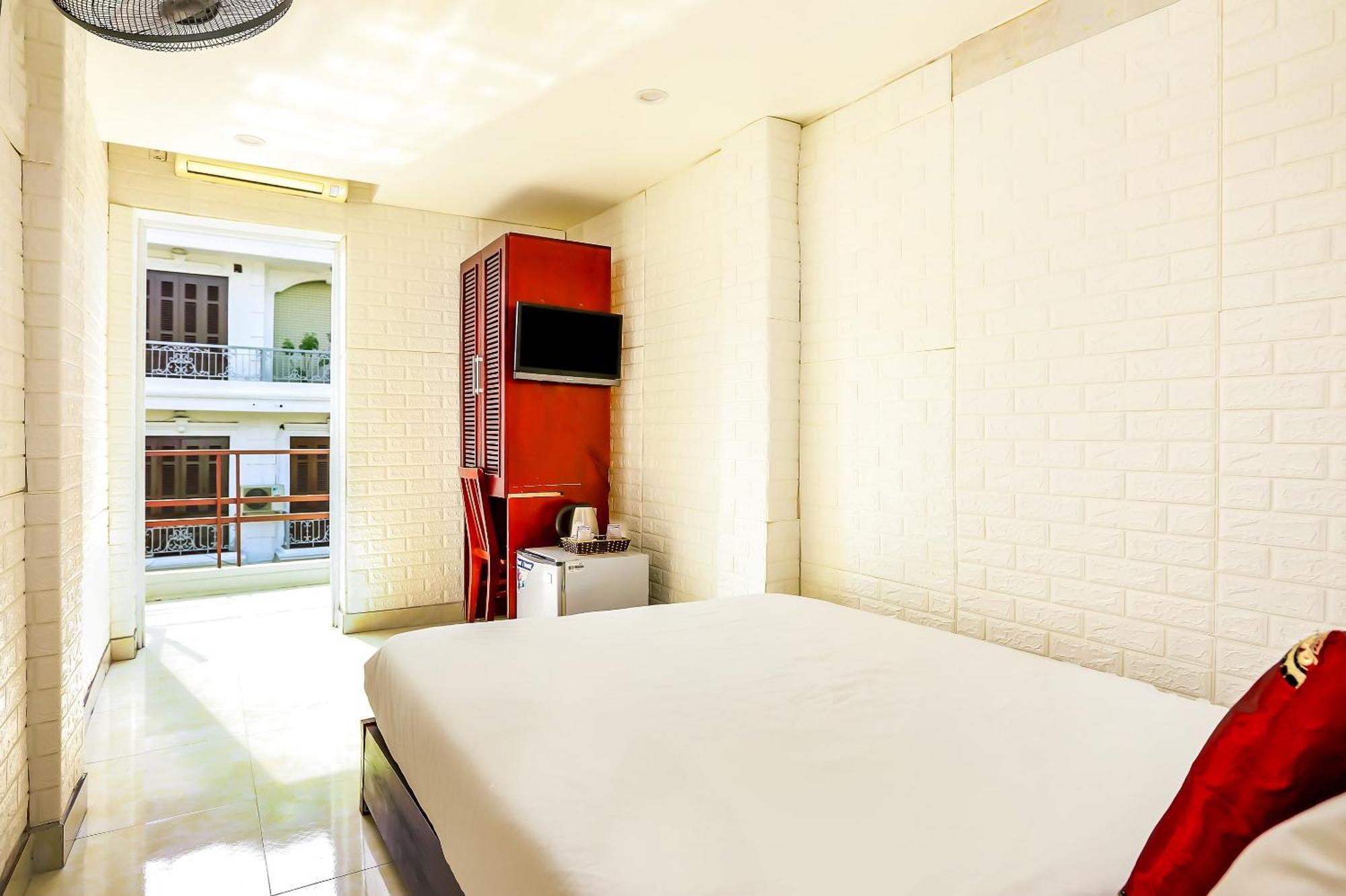 Oyo 604 Queen Hotel Spot-On Hanói Exterior foto